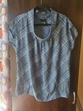 Apostrophe Black and White Sheer Plaid Short Sleeve Women's Top Size Large